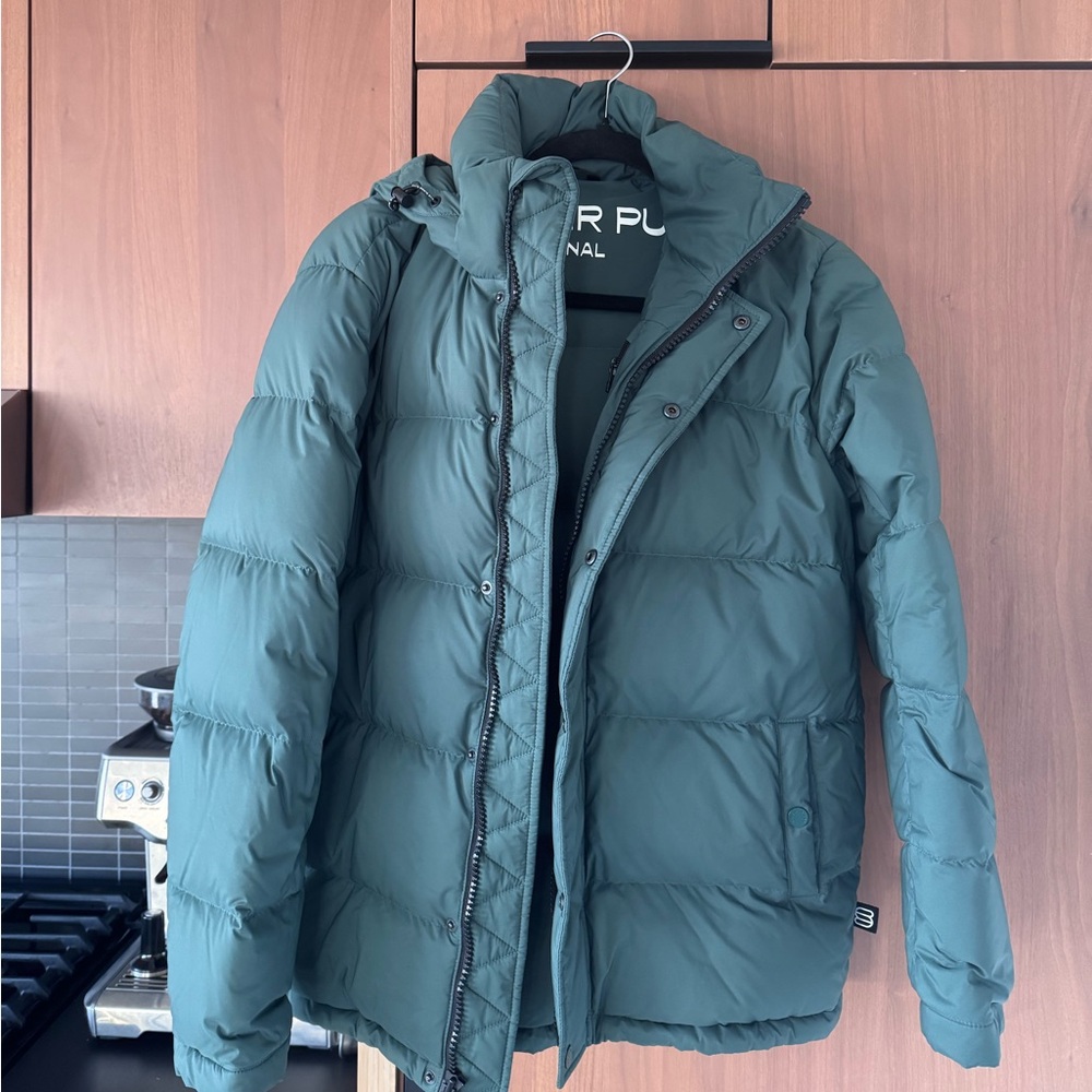 The Super Puff™ - cliMATTE™ water-repellent and wind-resistant